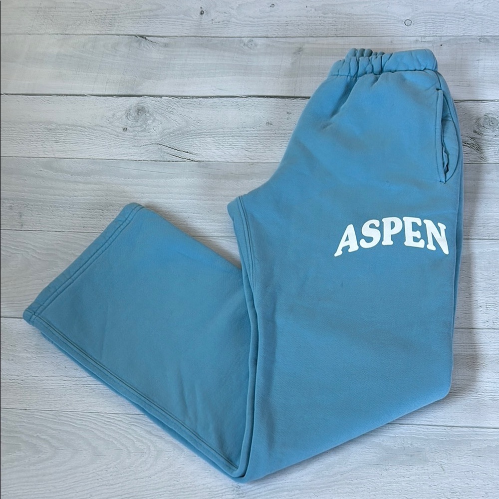 NWOT Madhappy Aspen Straight Leg Sweatpants Blue Size Small Limited Edition‎